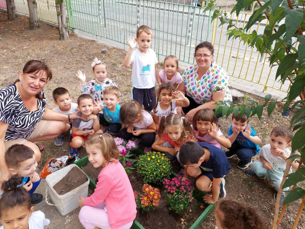 Joint Project with the Parent Community - "Our Little Garden" /October 2023/